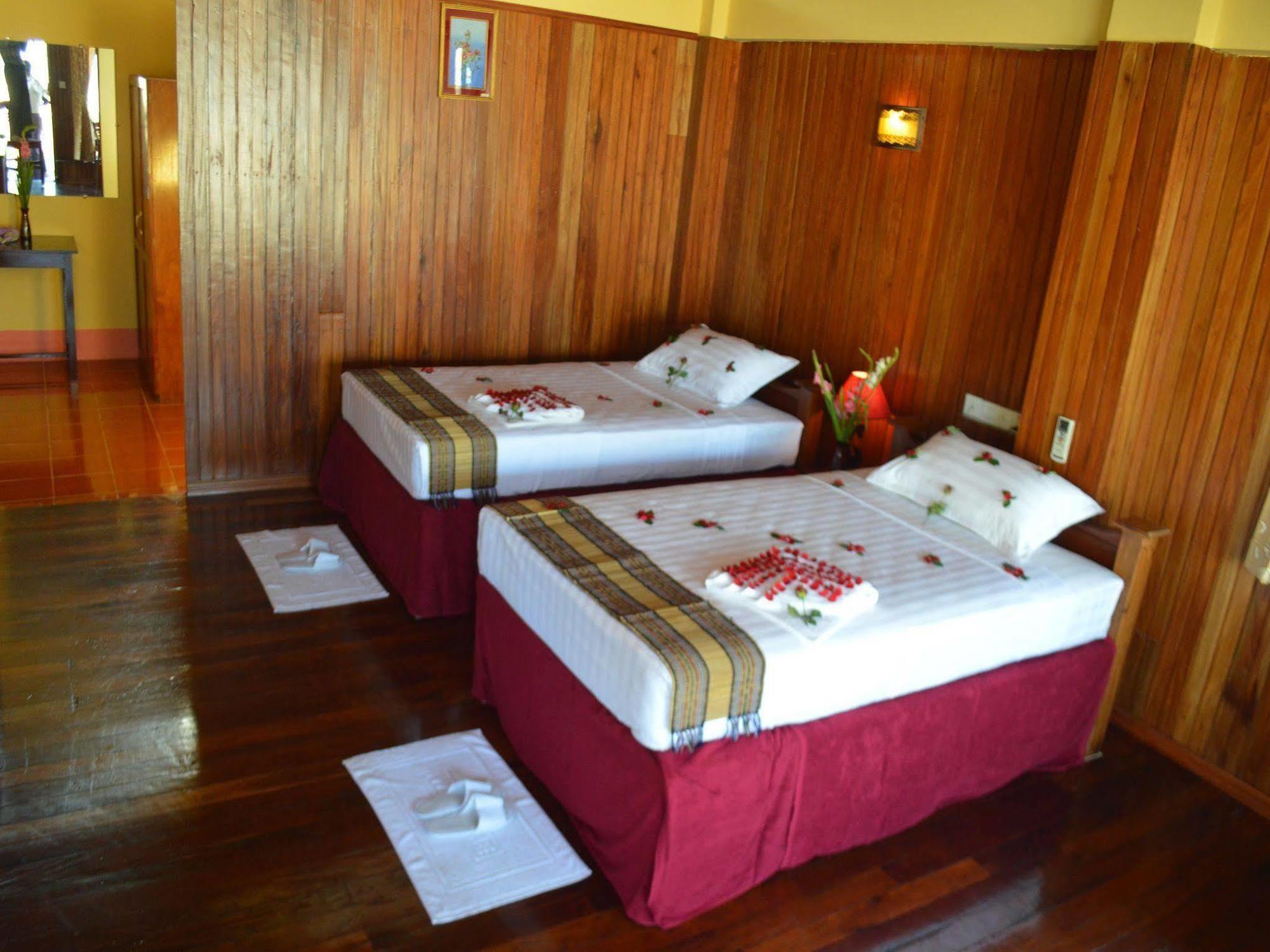 Diamond Hotel Ngapali Exterior photo